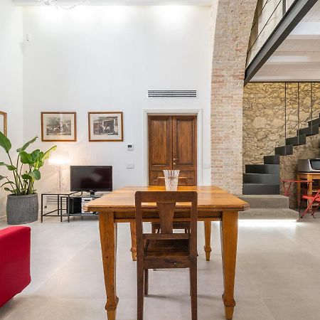 Massimo Boutique Apartment Каляри Екстериор снимка