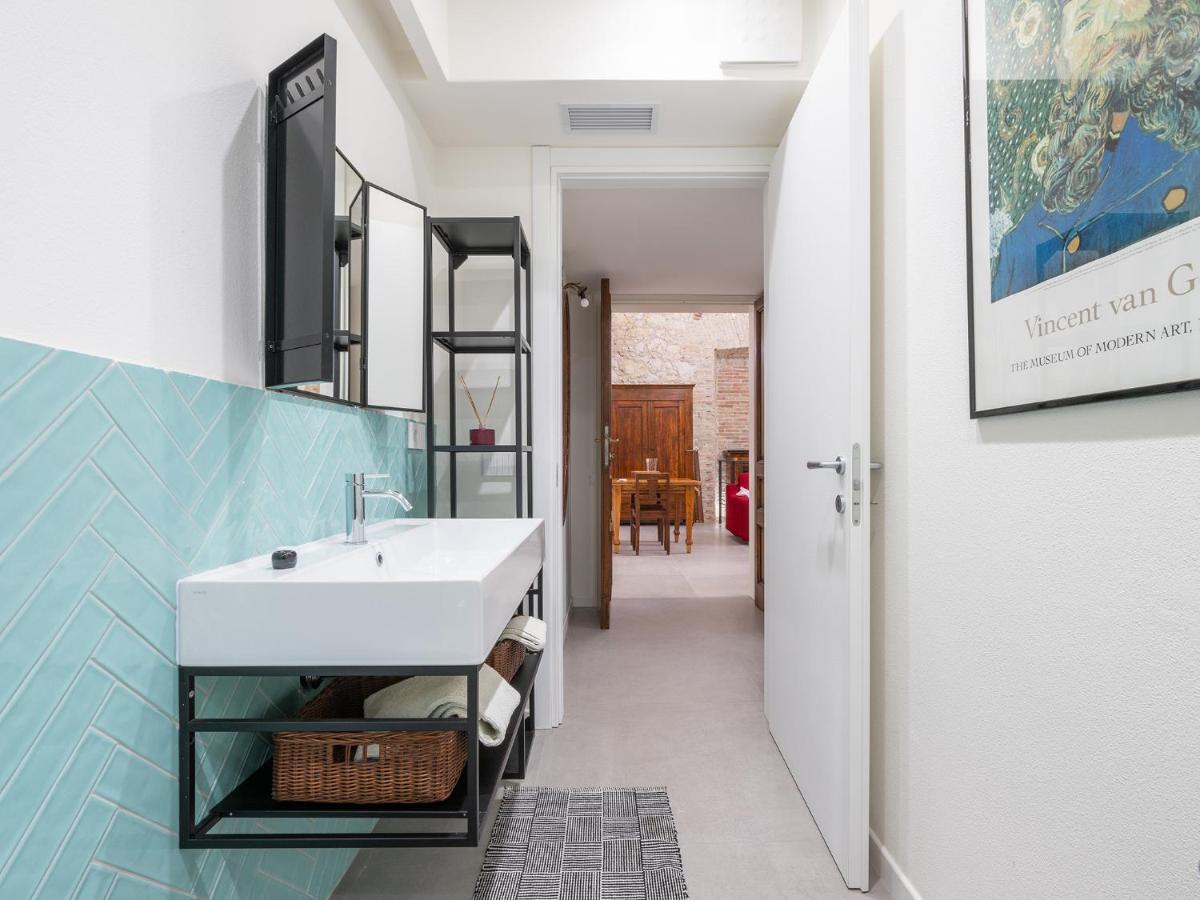 Massimo Boutique Apartment Каляри Екстериор снимка