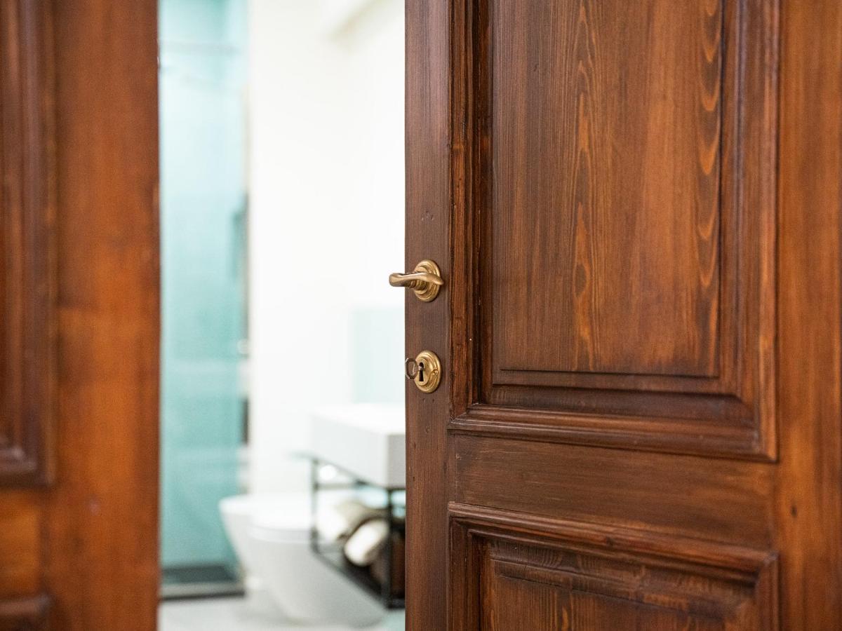 Massimo Boutique Apartment Каляри Екстериор снимка